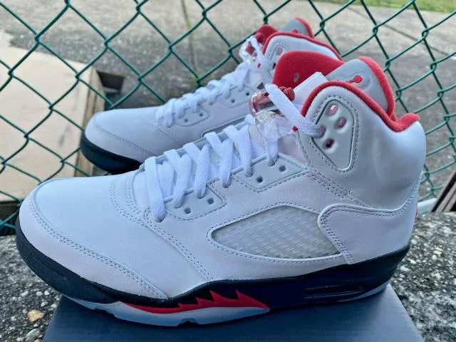 2020 nike air jordan retro v 5 