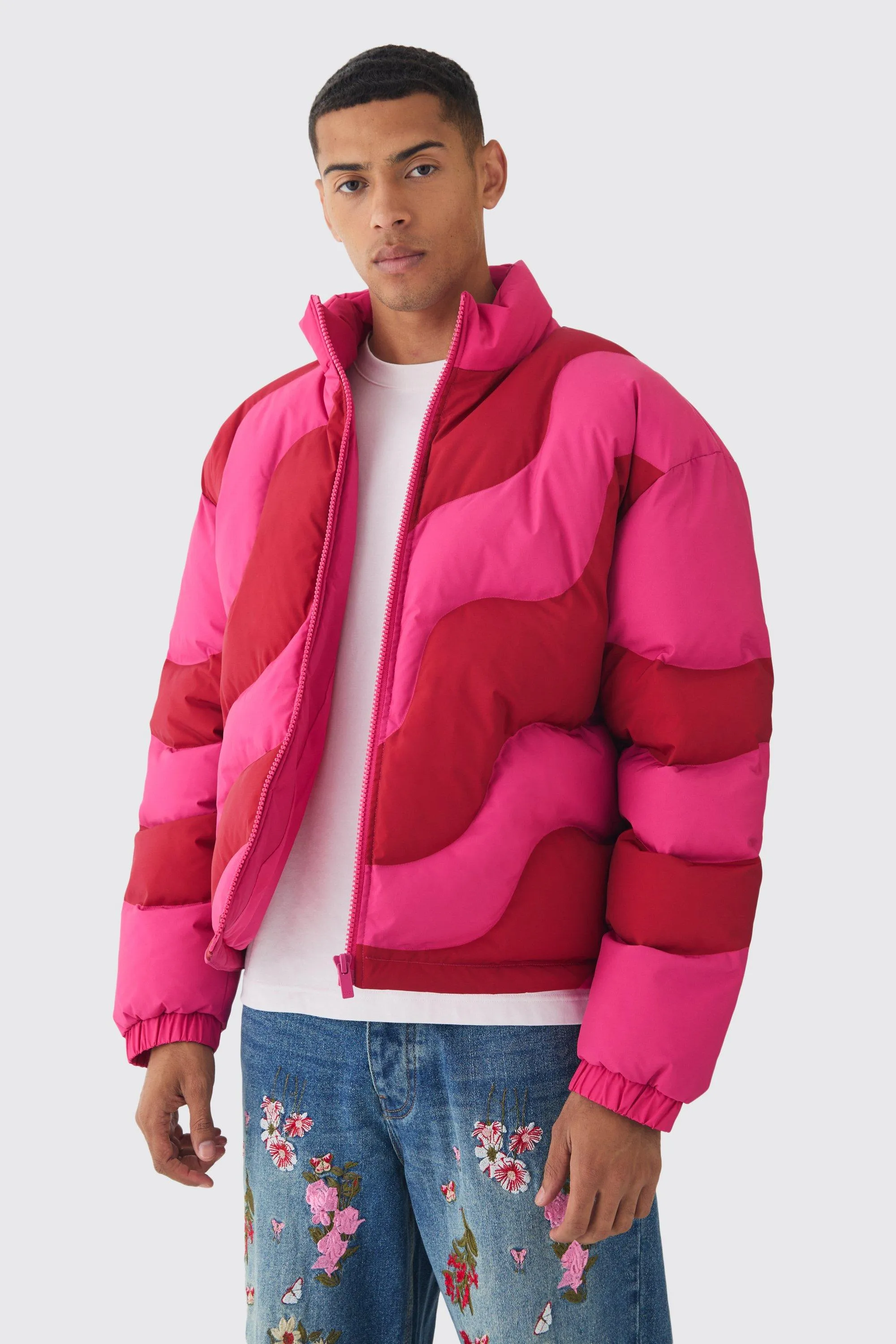 Abstract Quilted Funnel Neck Puffer Jacket In Red