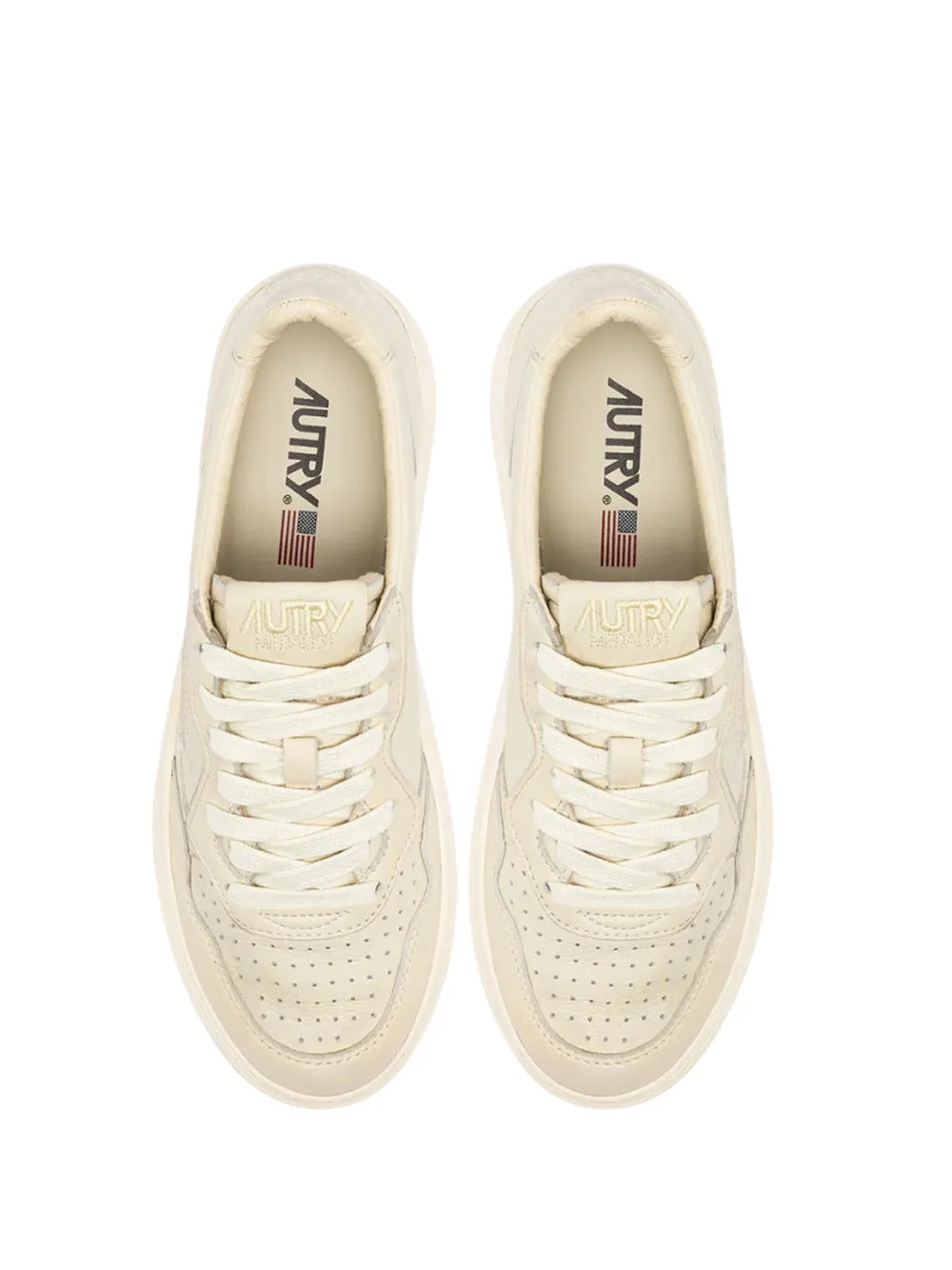 Autry Medalist Low Sneakers In Winter White Nappa
