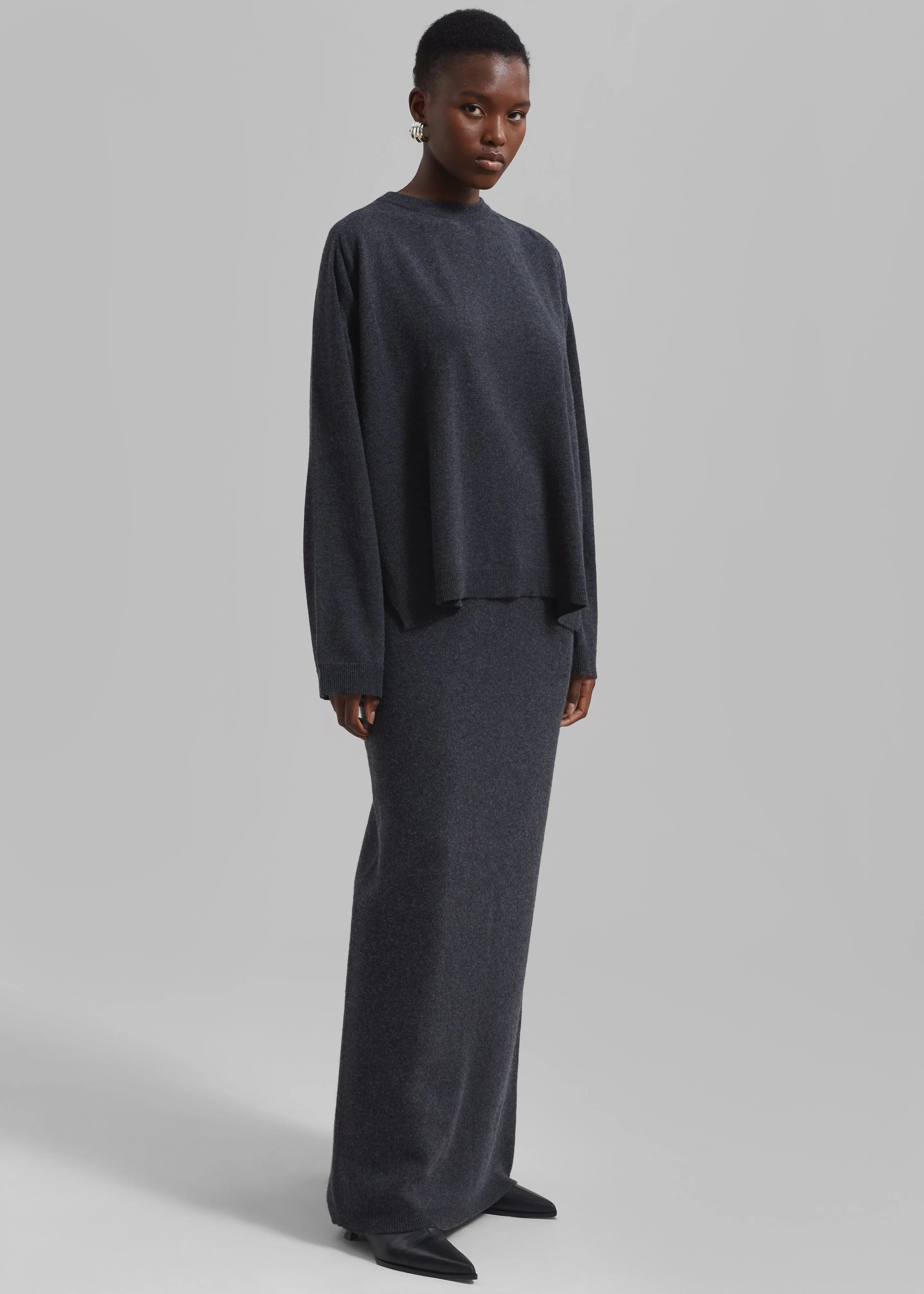 Bellamy Wool Sweater - Charcoal