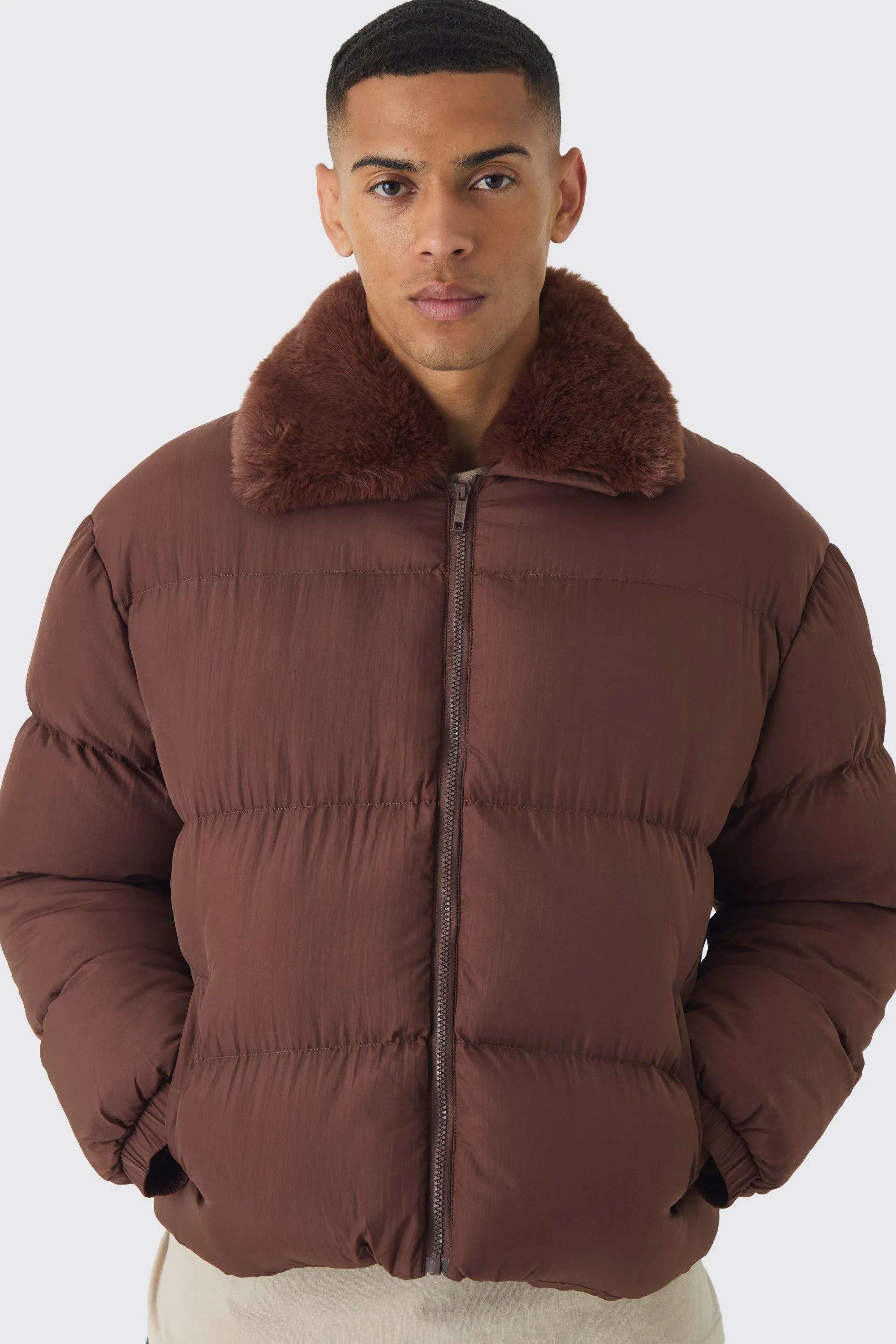 Boxy Faux Fur Collar Puffer Jacket In Chocolate