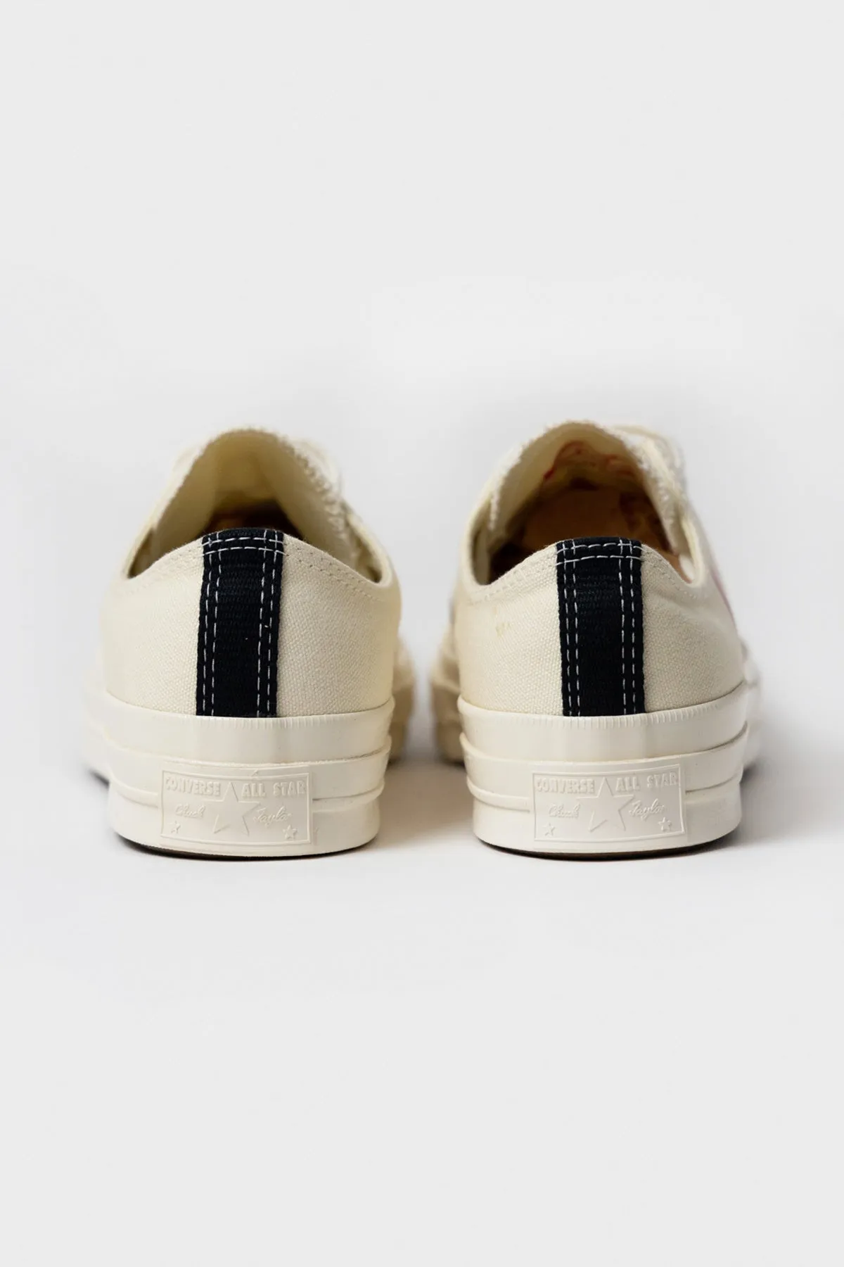 CdG PLAY x Converse Chuck Taylor Lo - Beige