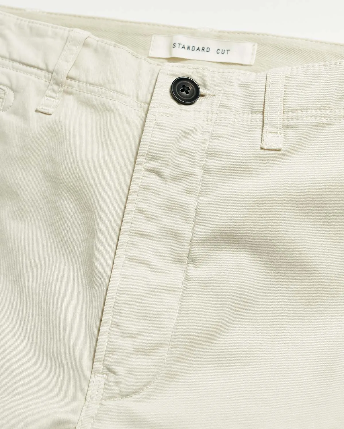 Chino Short - Eggshell