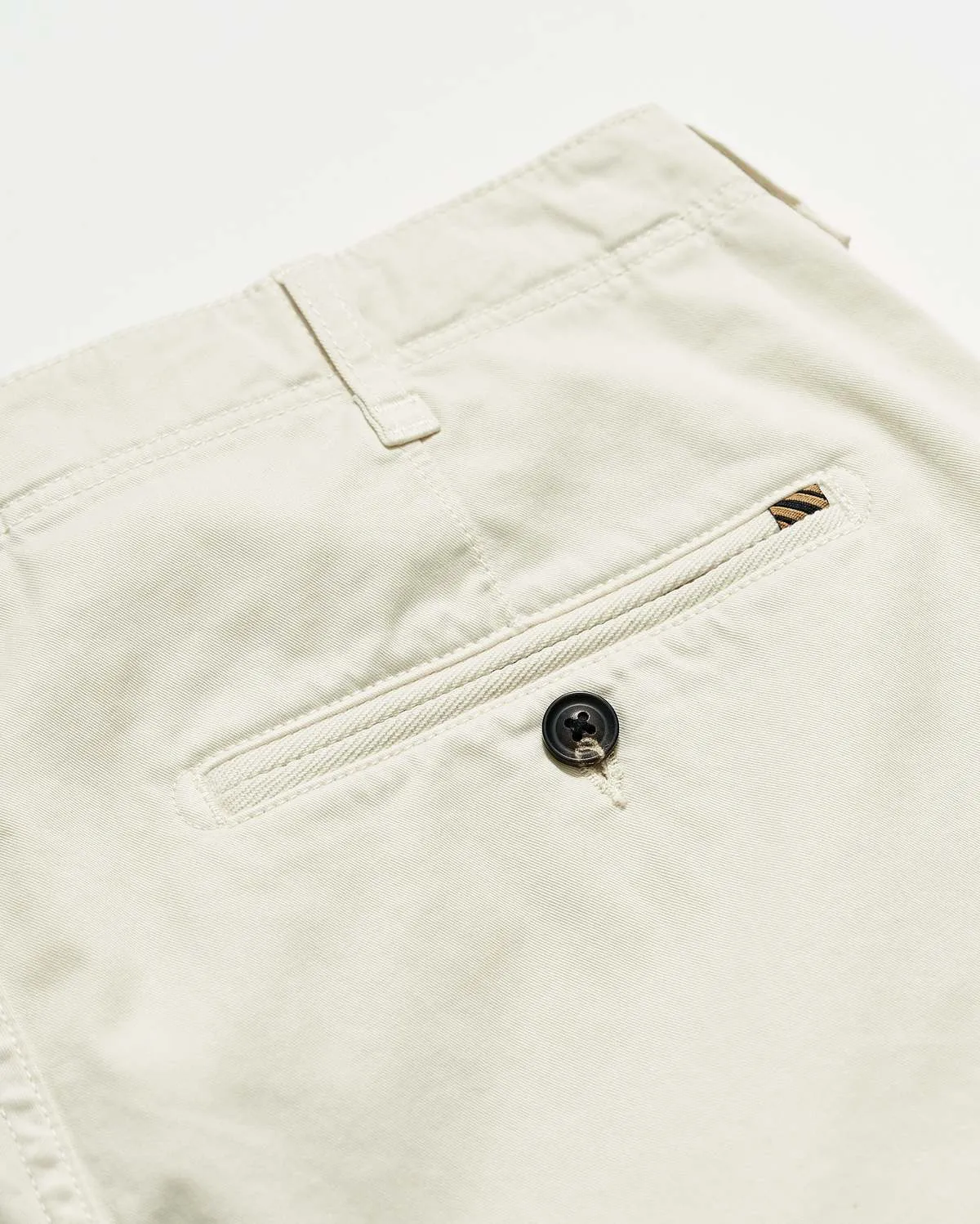 Chino Short - Eggshell