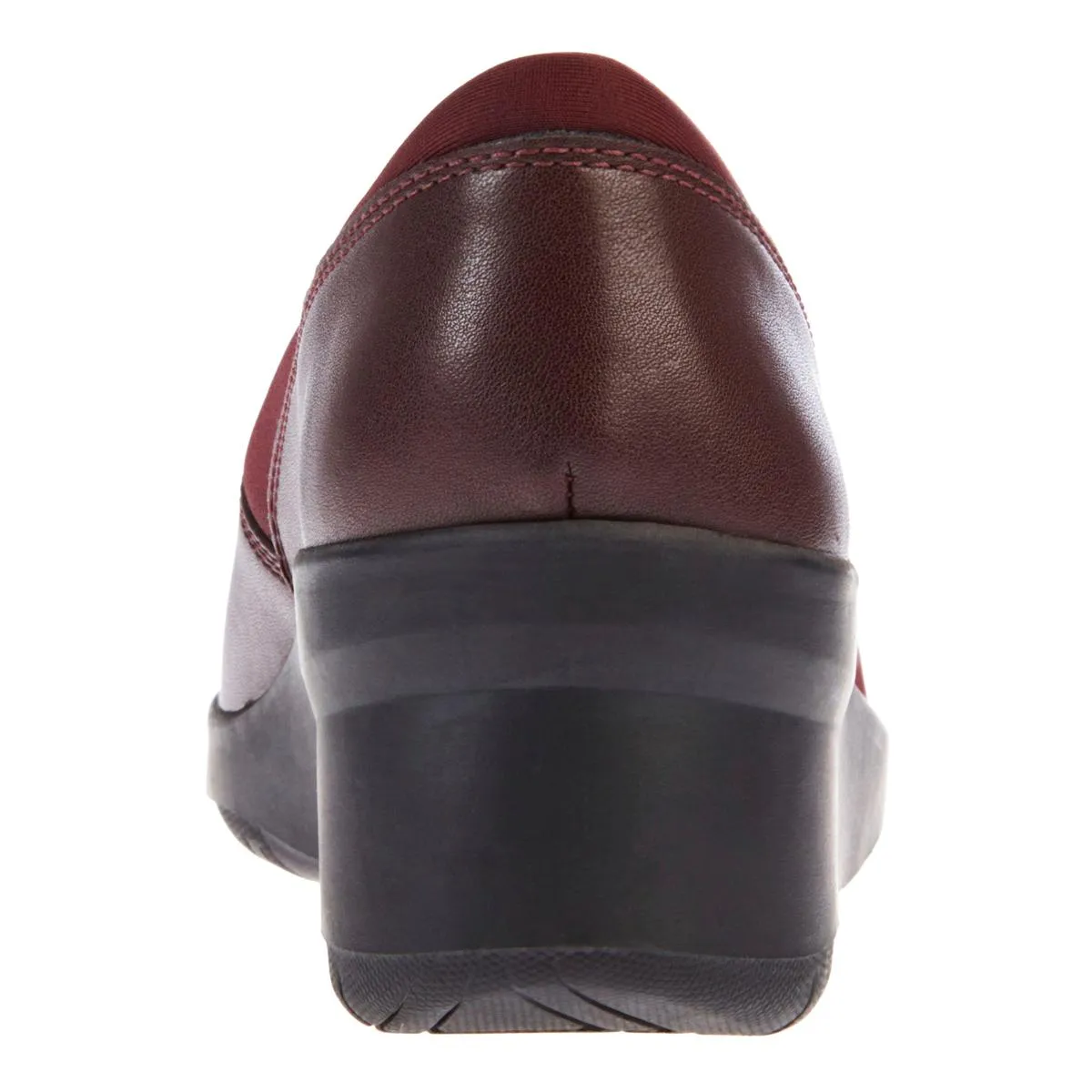      Clarks Collection Suttyn Walk Leather Slip-On     