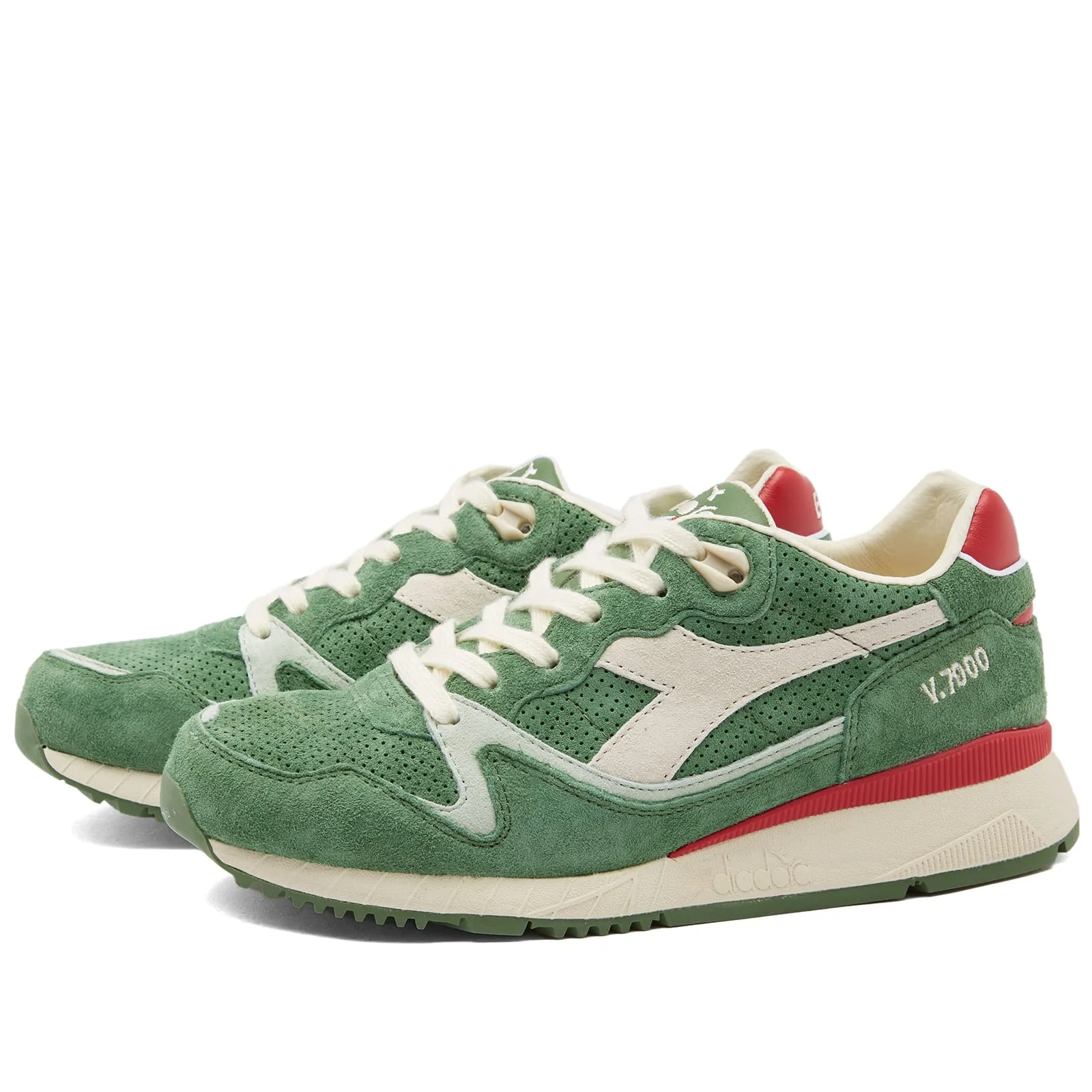 END. x Diadora V7000 