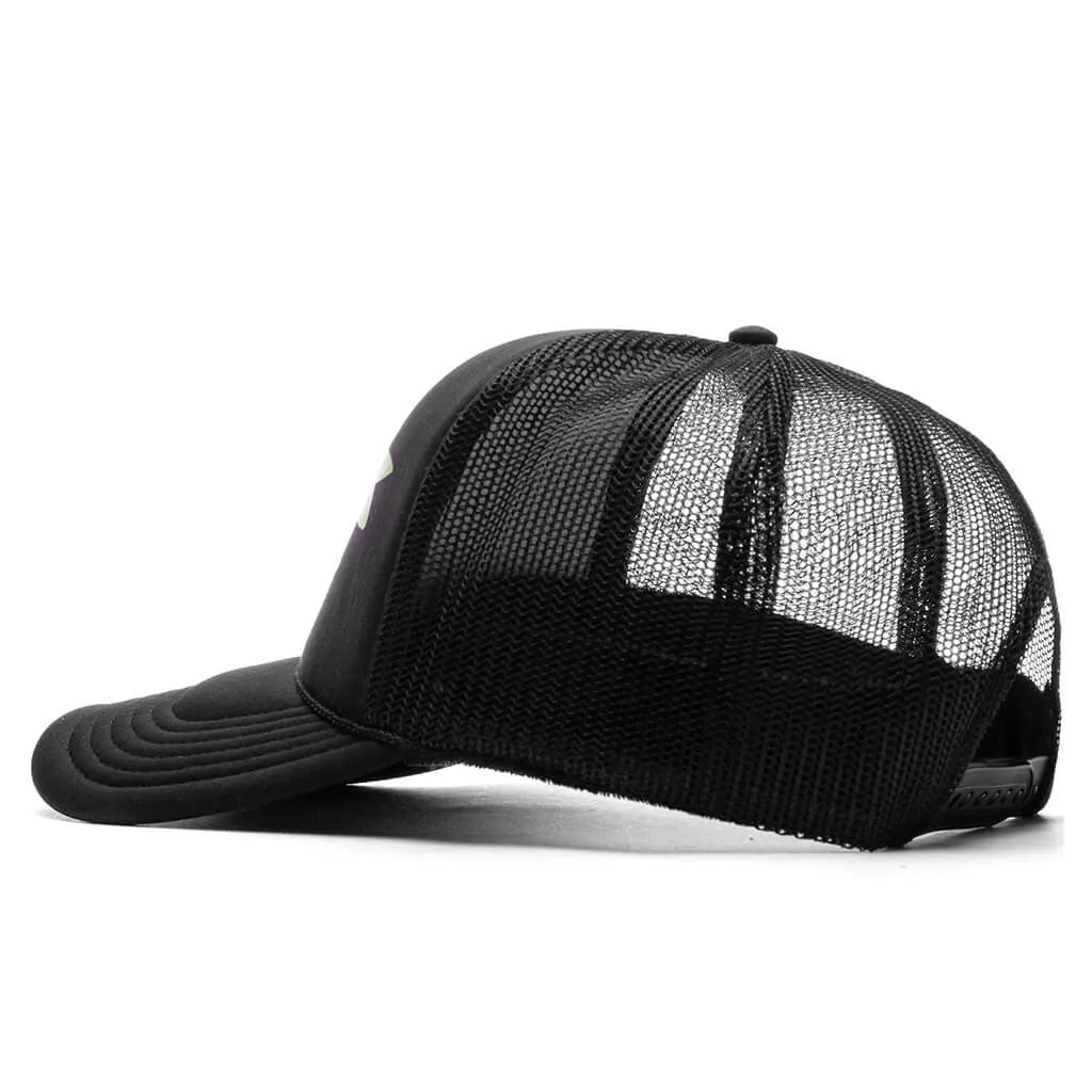 Feature x Pretty Done Lightning Trucker - Black