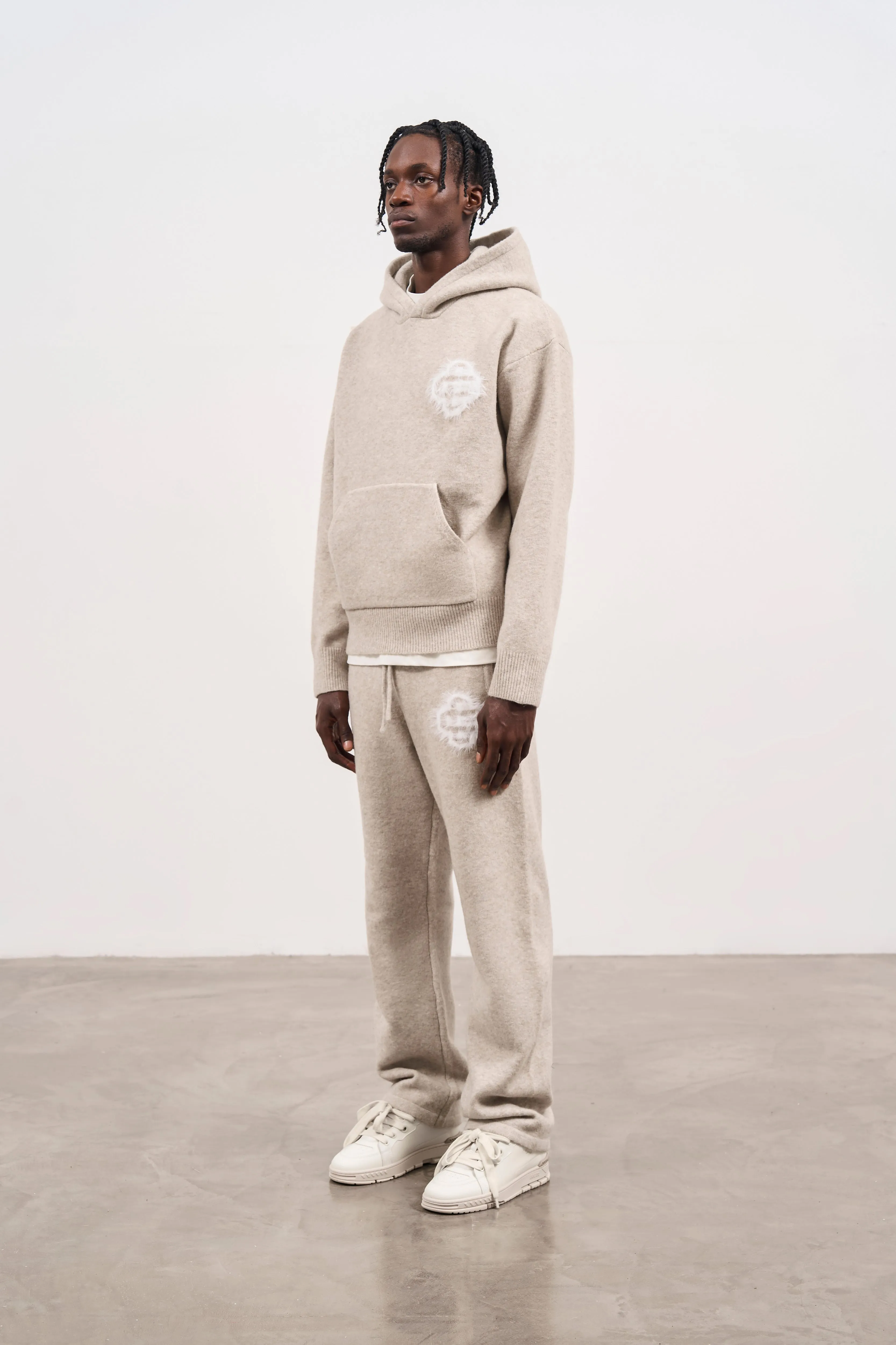 FLUFFY EMBLEM KNITTED HOODIE - BEIGE