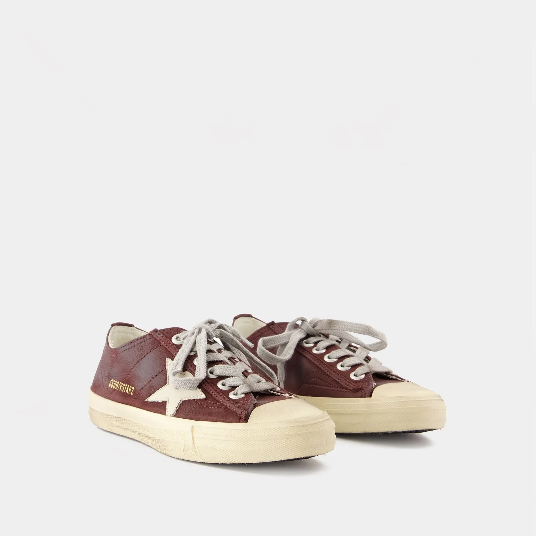 Golden Goose Deluxe Brand  V-Star 2 Sneakers - Golden Goose Deluxe Brand - Leather - Red