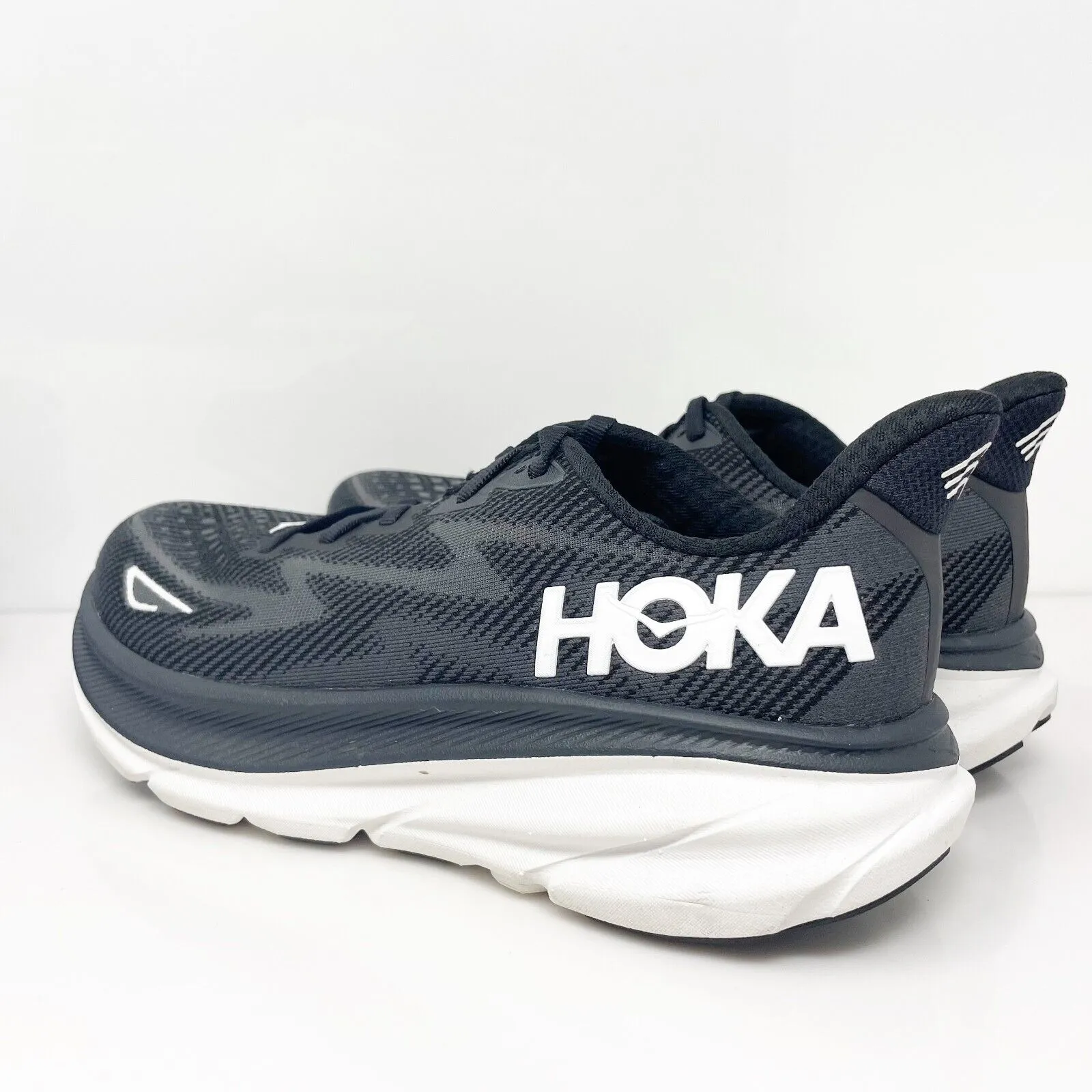 Hoka One One Womens Clifton 9 1127896 BWHT Black Running Shoes Sneakers Size 9 B