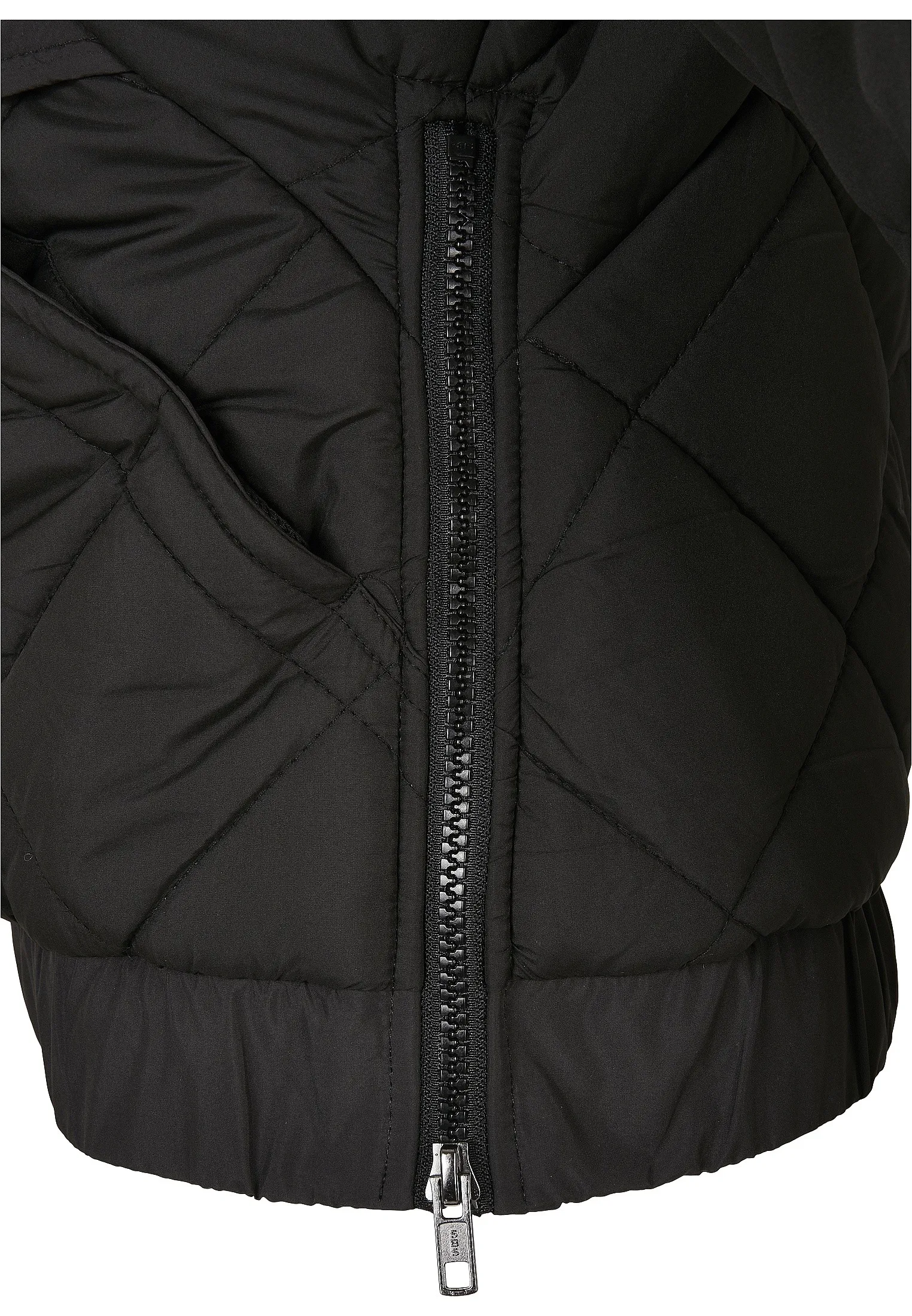 jacket Urban Classics Oversized Diamond Quilted/TB4555 - Black - women´s