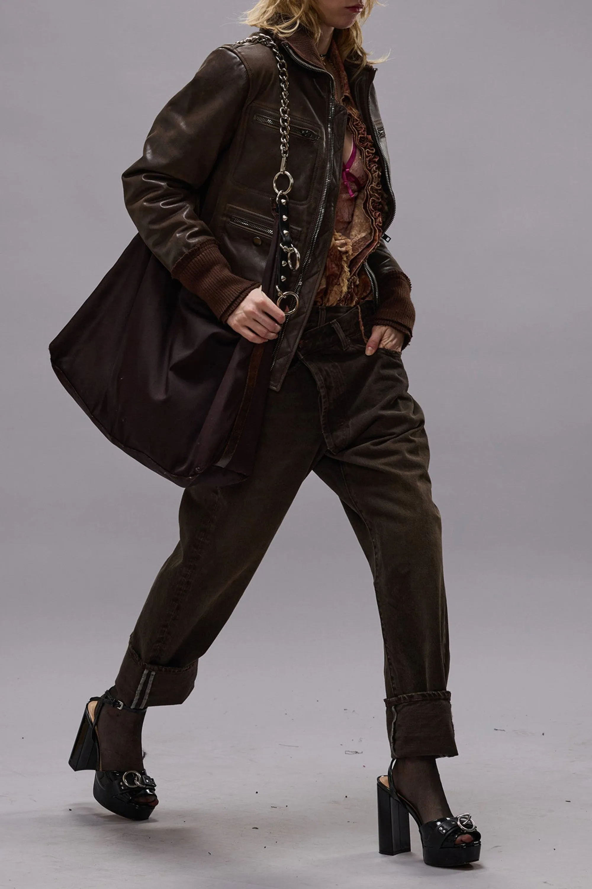 Jeans Crossover in Vintage Chocolate Brown