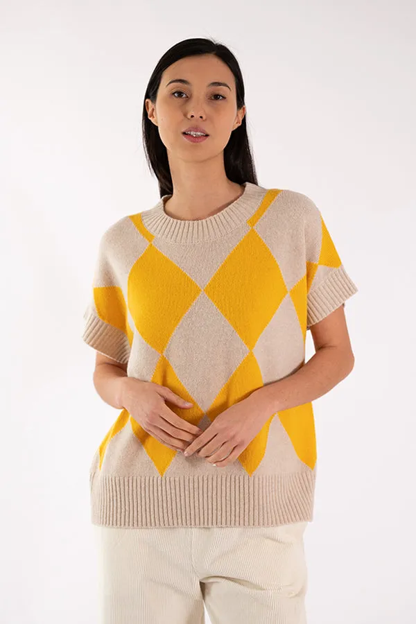 Jeff ELSA DIAMONDS YELLOW SHORT SLEEVE SWEATER