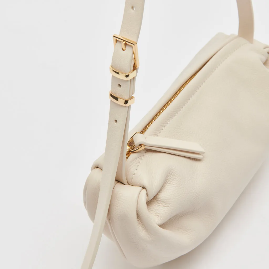 LIVI SHOULDER BAG IVORY LEATHER– Dolce Vita 6940976742466