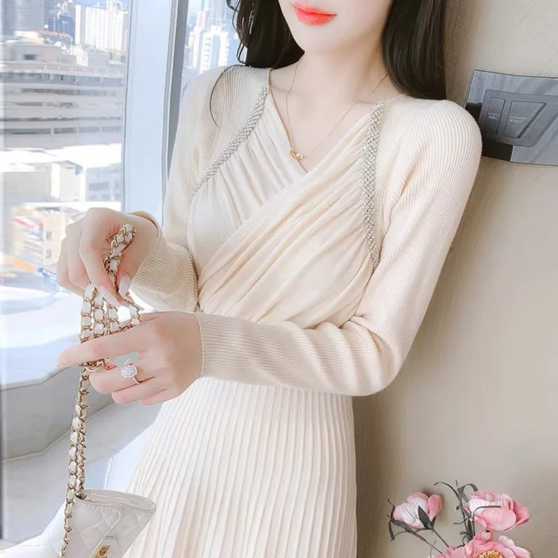lolita inner knitted dress women's autumn and winter 2023 new design niche long bottoming sweater skirt