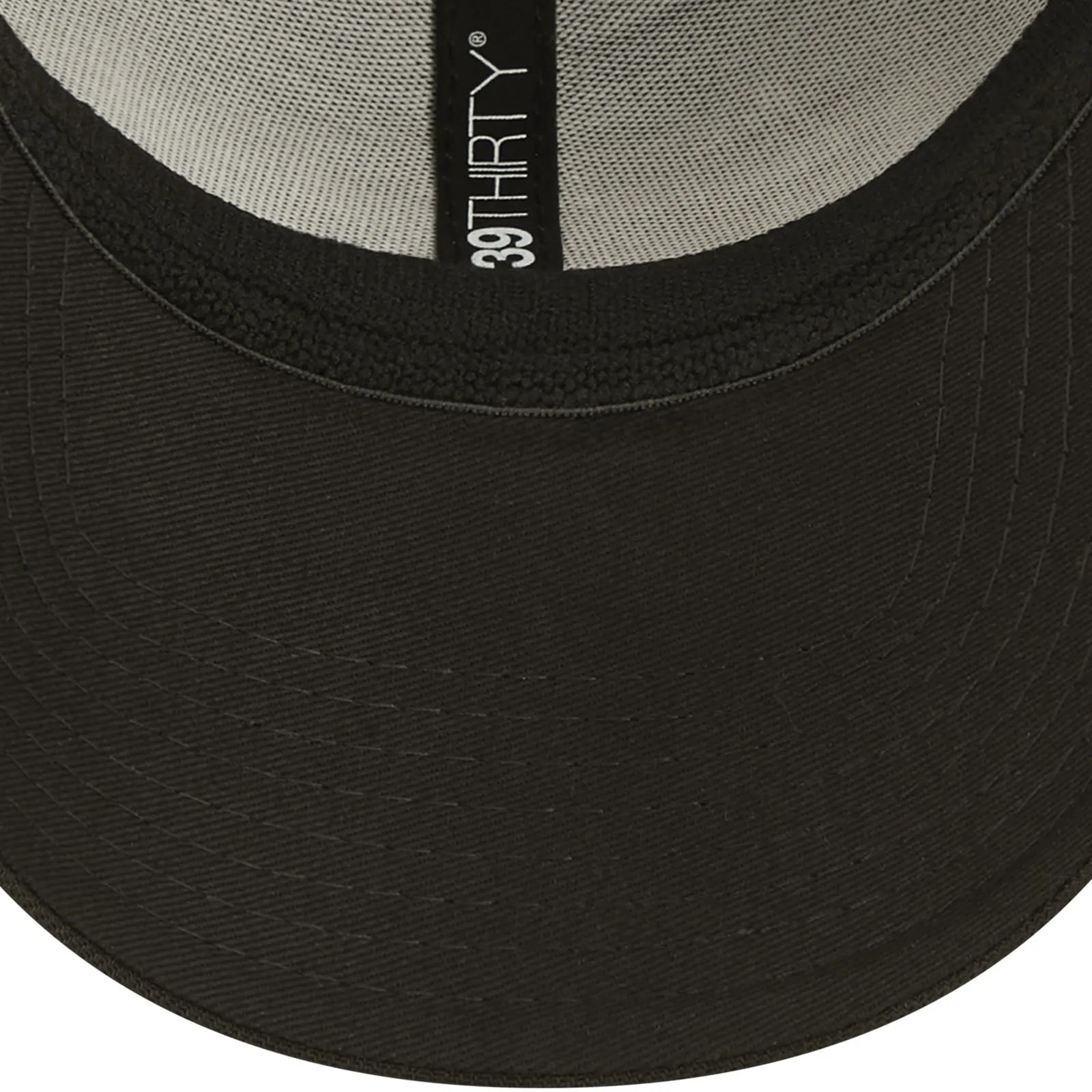 New Era Indianapolis Colts NFL 2022 Sideline 39THIRTY Baseball Cap - Black