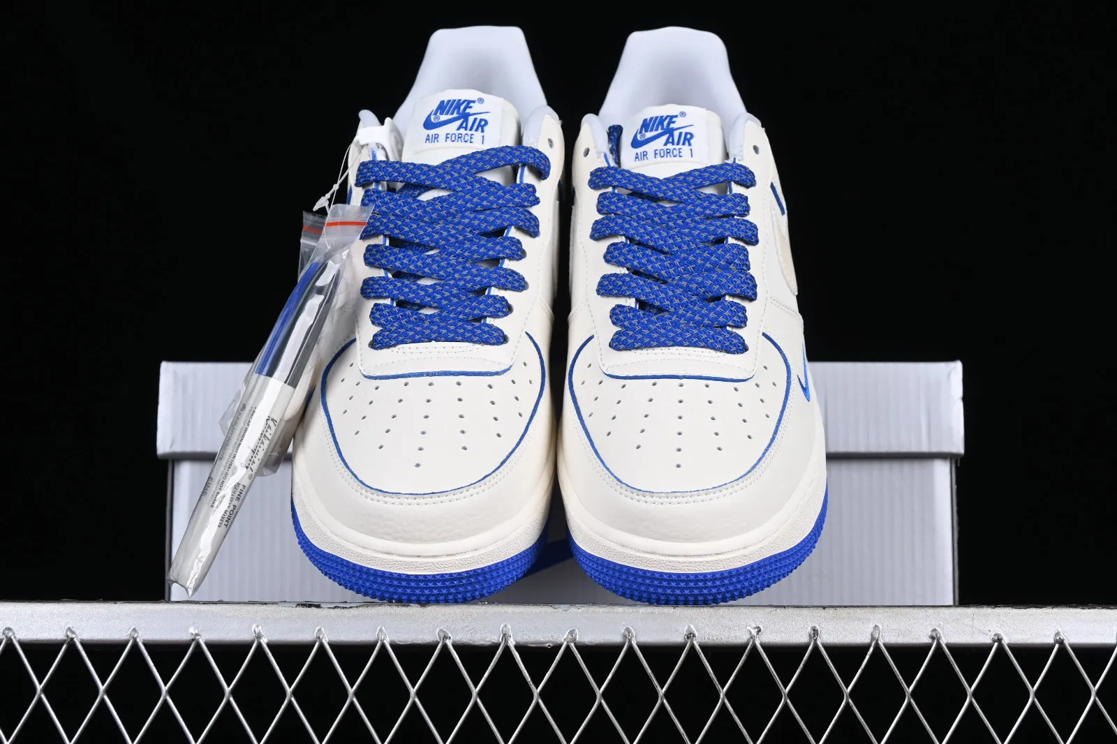 Nike Air Force 1 07 Low Rice White Royal Blue DD9915-677