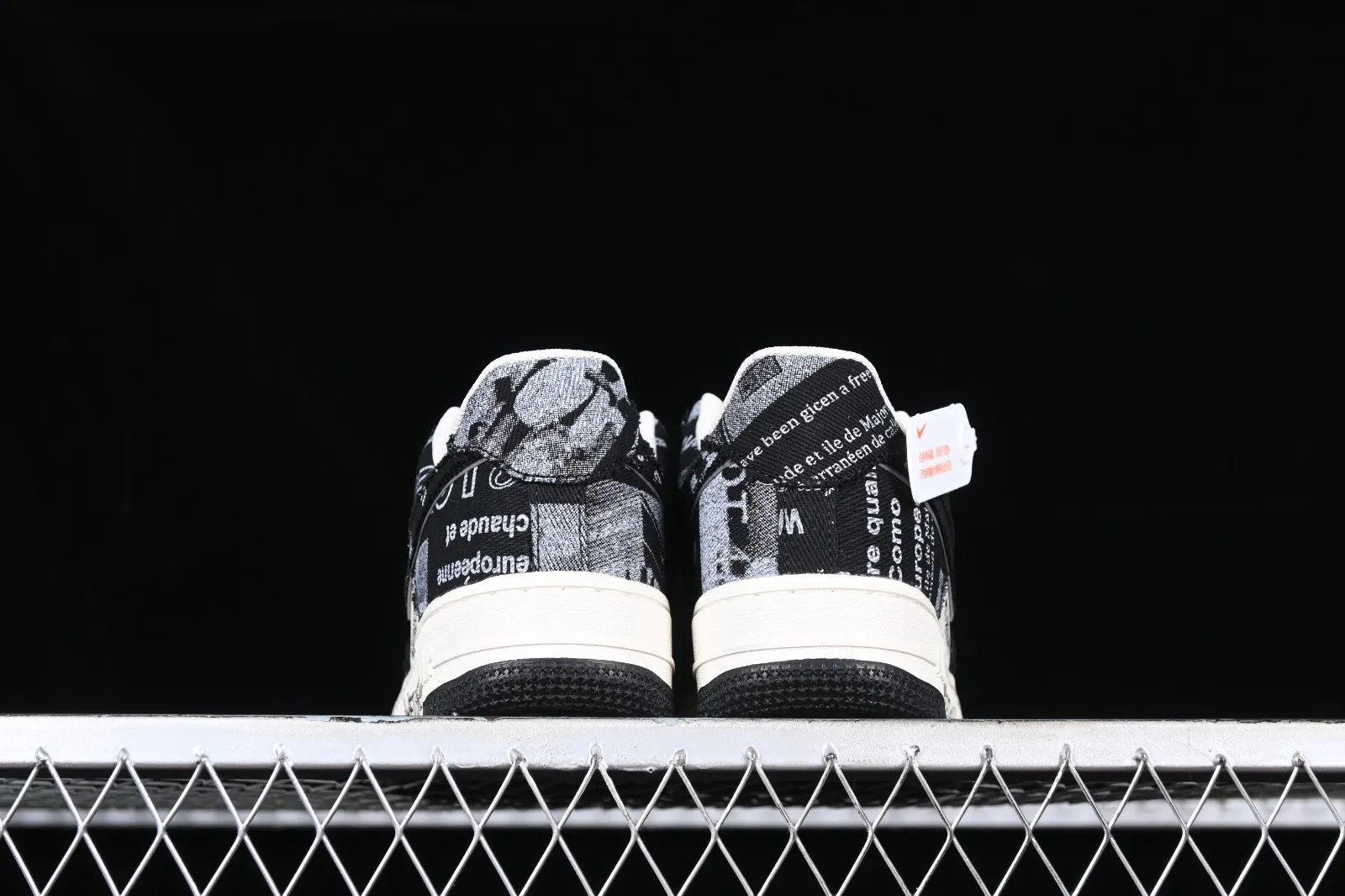 Nike Air Force 1 07 Low Wednesday White Black FB0607-011