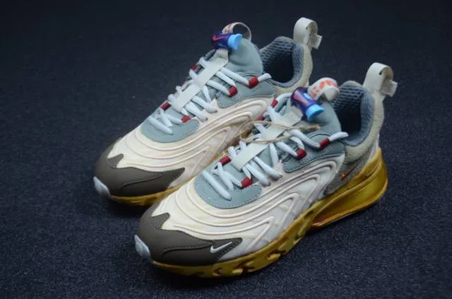 Nike air max 270 react eng travis scott cactus trails
