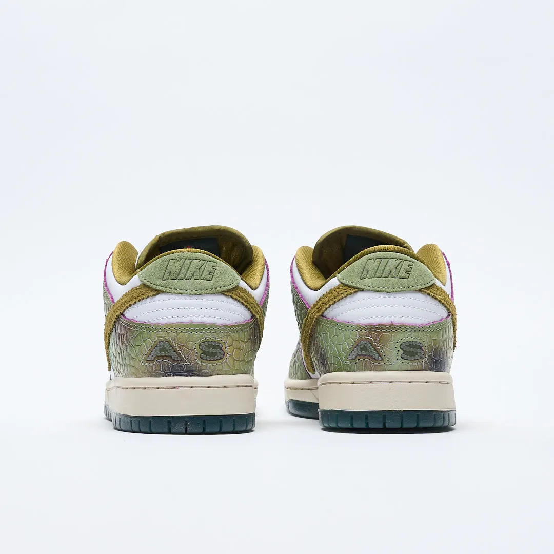 Nike SB - Dunk Low Pro Alexis Sablone (Oil Green/Desert Moss/White)