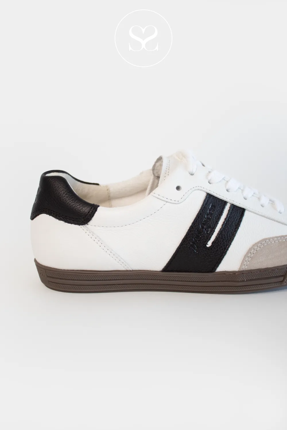 PAUL GREEN 5350 BLACK/WHITE/PEARL LEATHER LOW PROFILE TRAINERS