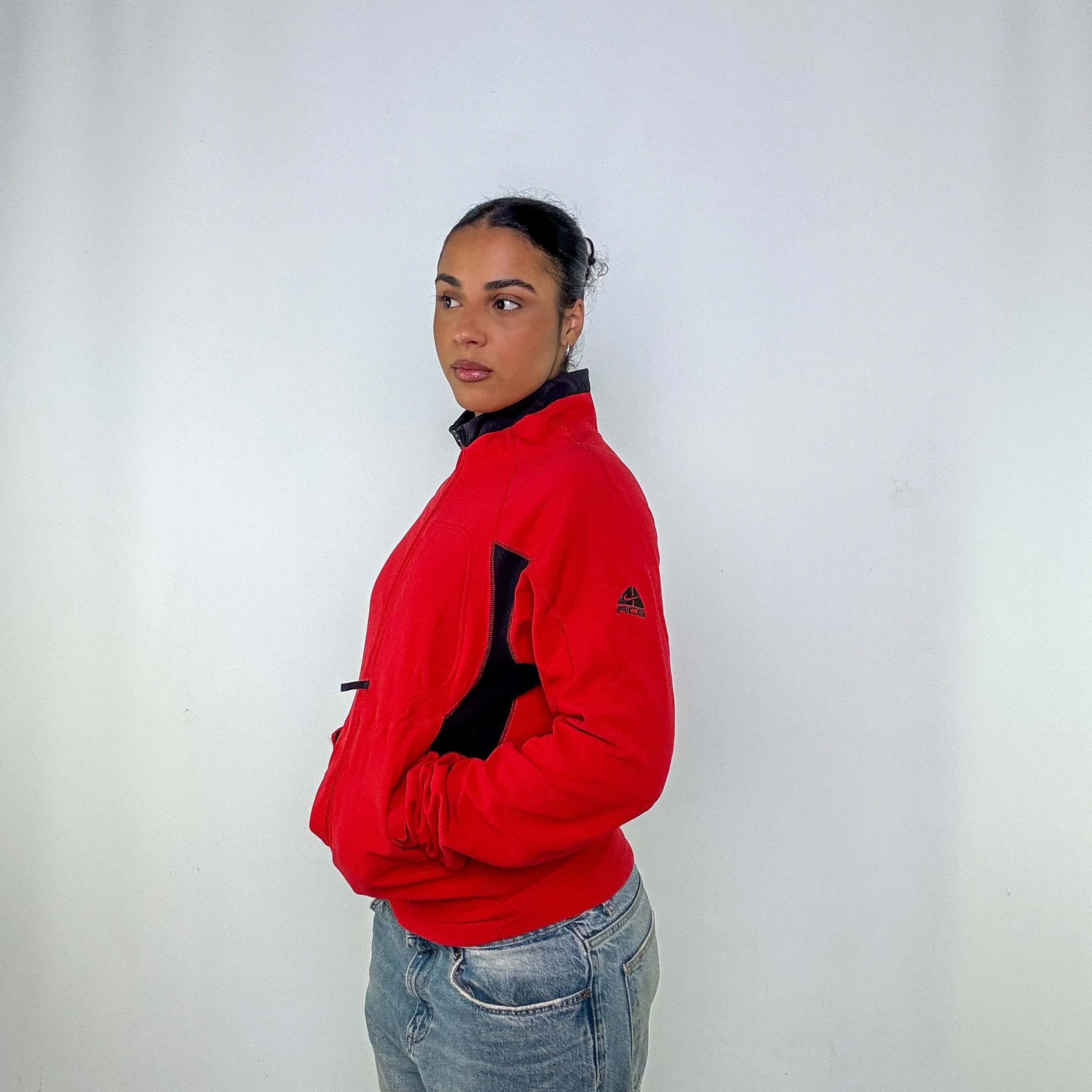 Red y2ks NIKE ACG Light Jacket (S)