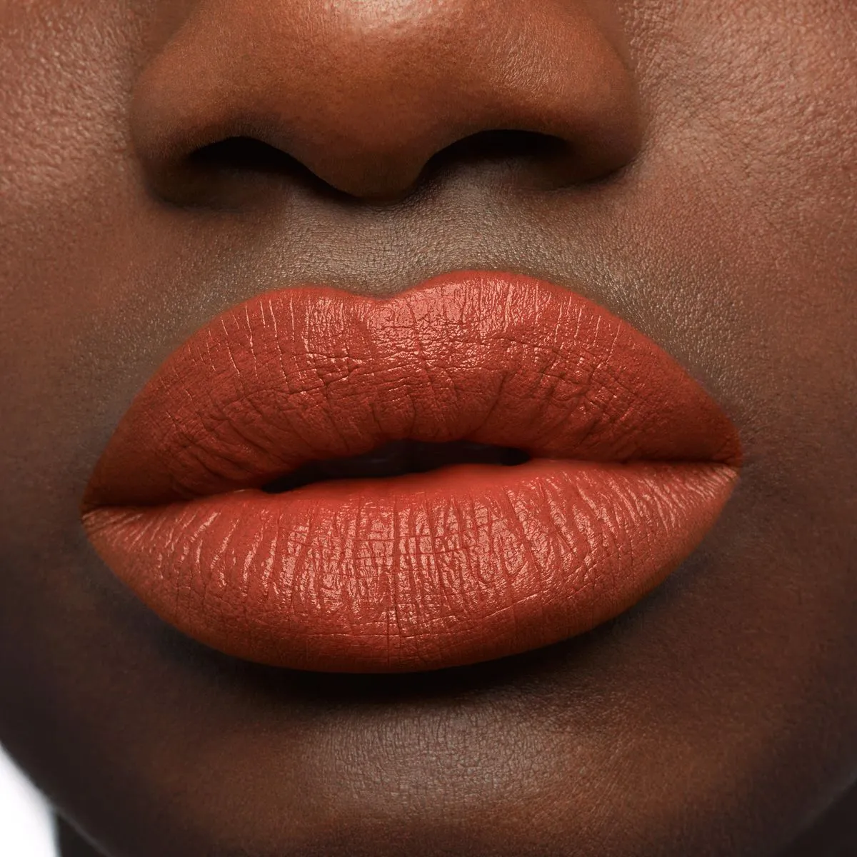 Rouge Louboutin Silky Satin Satin lipstick - Nuance Nu 354