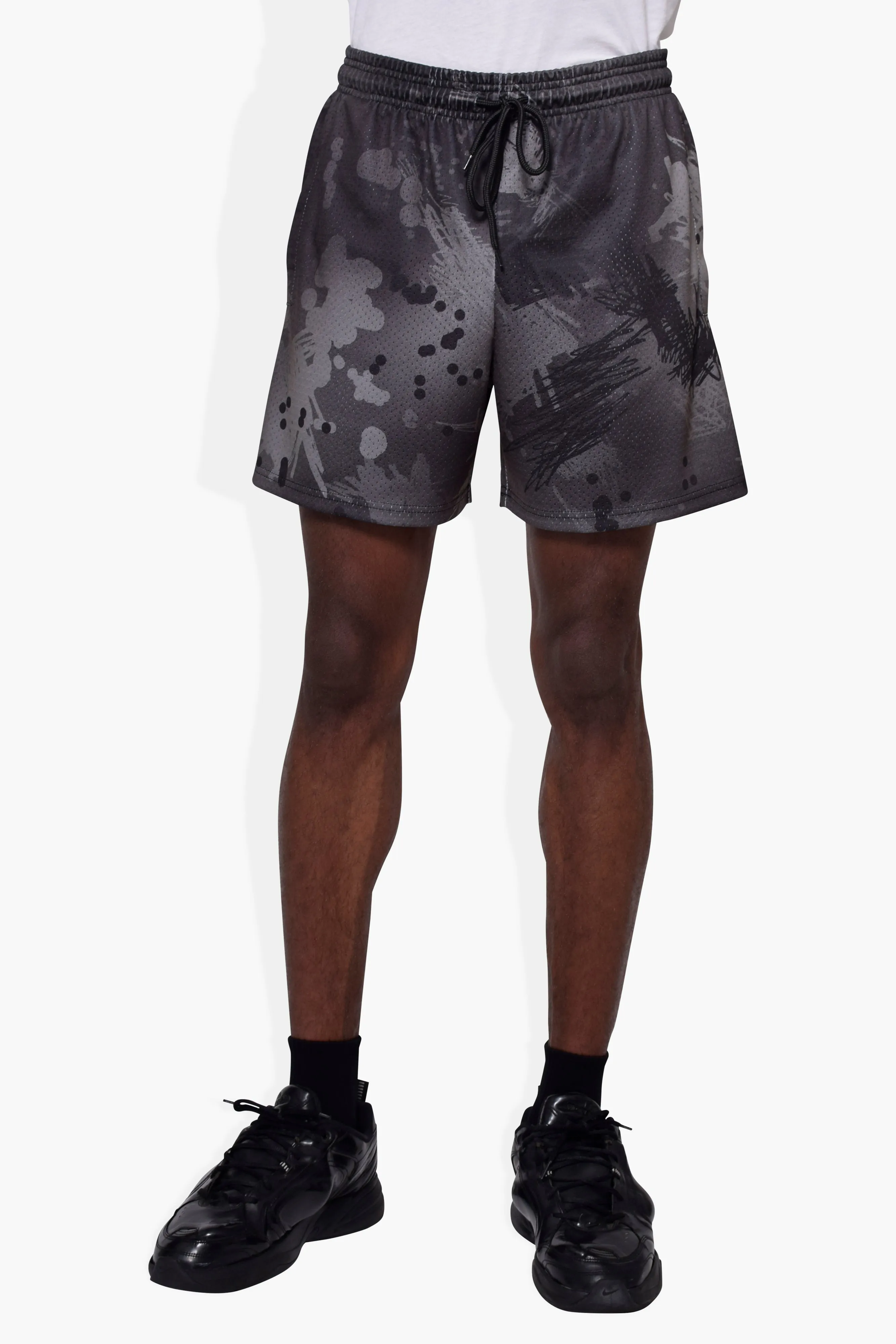 Scratch Camo Short Black