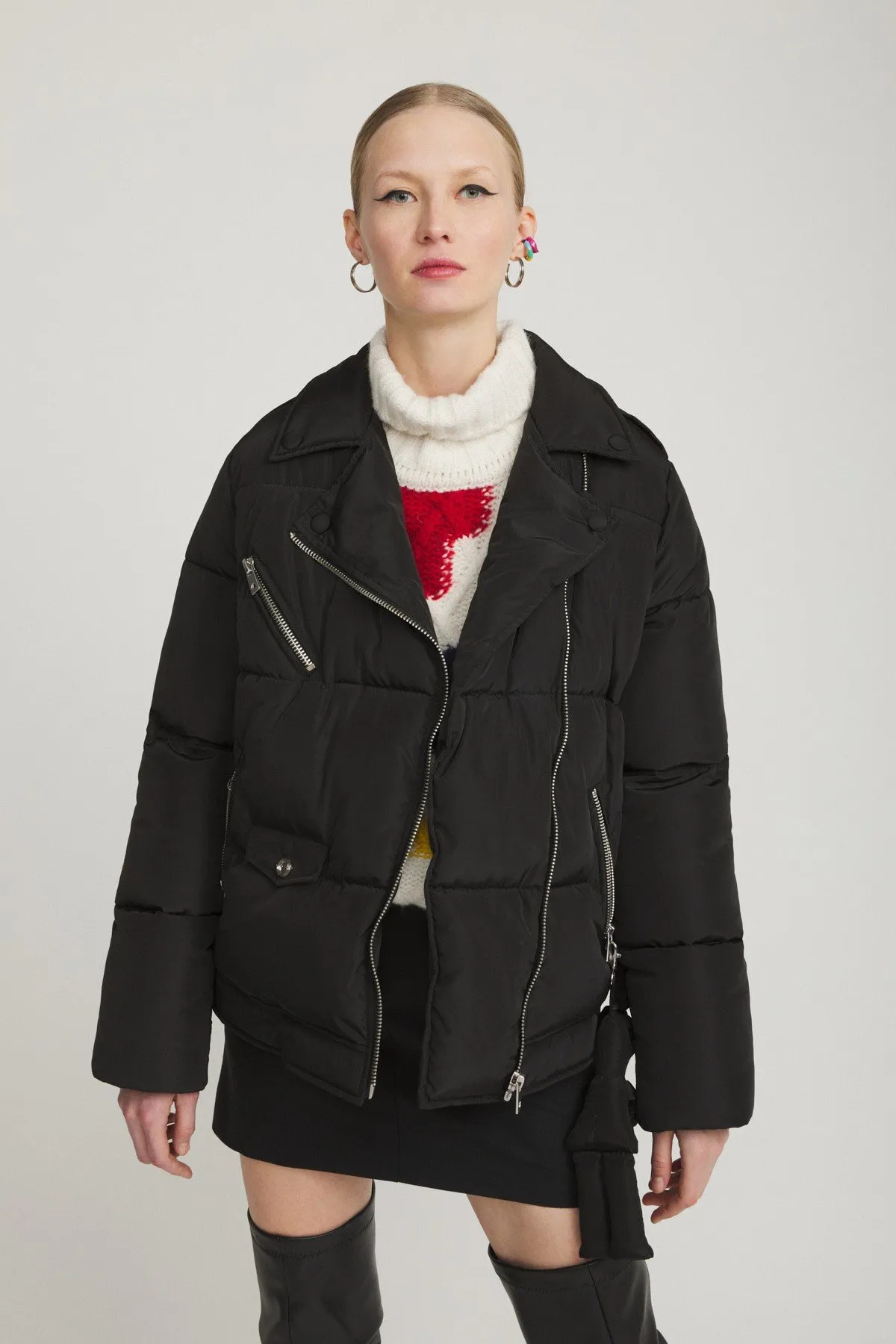Short puffer jacket