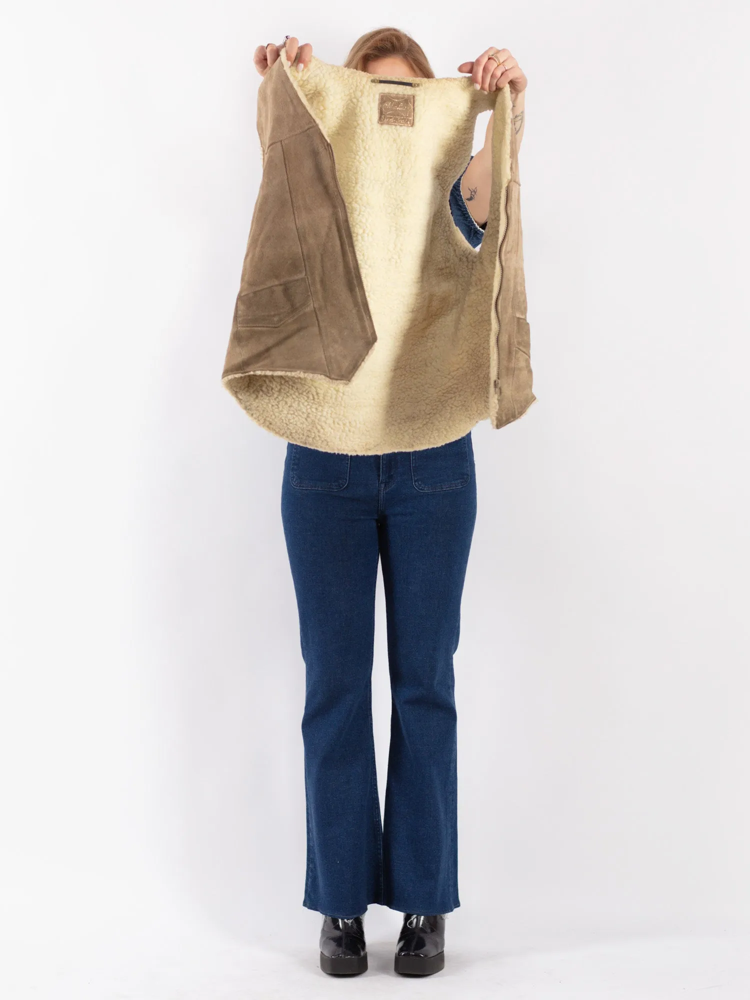 Vintage 90's Women Suede Sherpa Vest in Beige