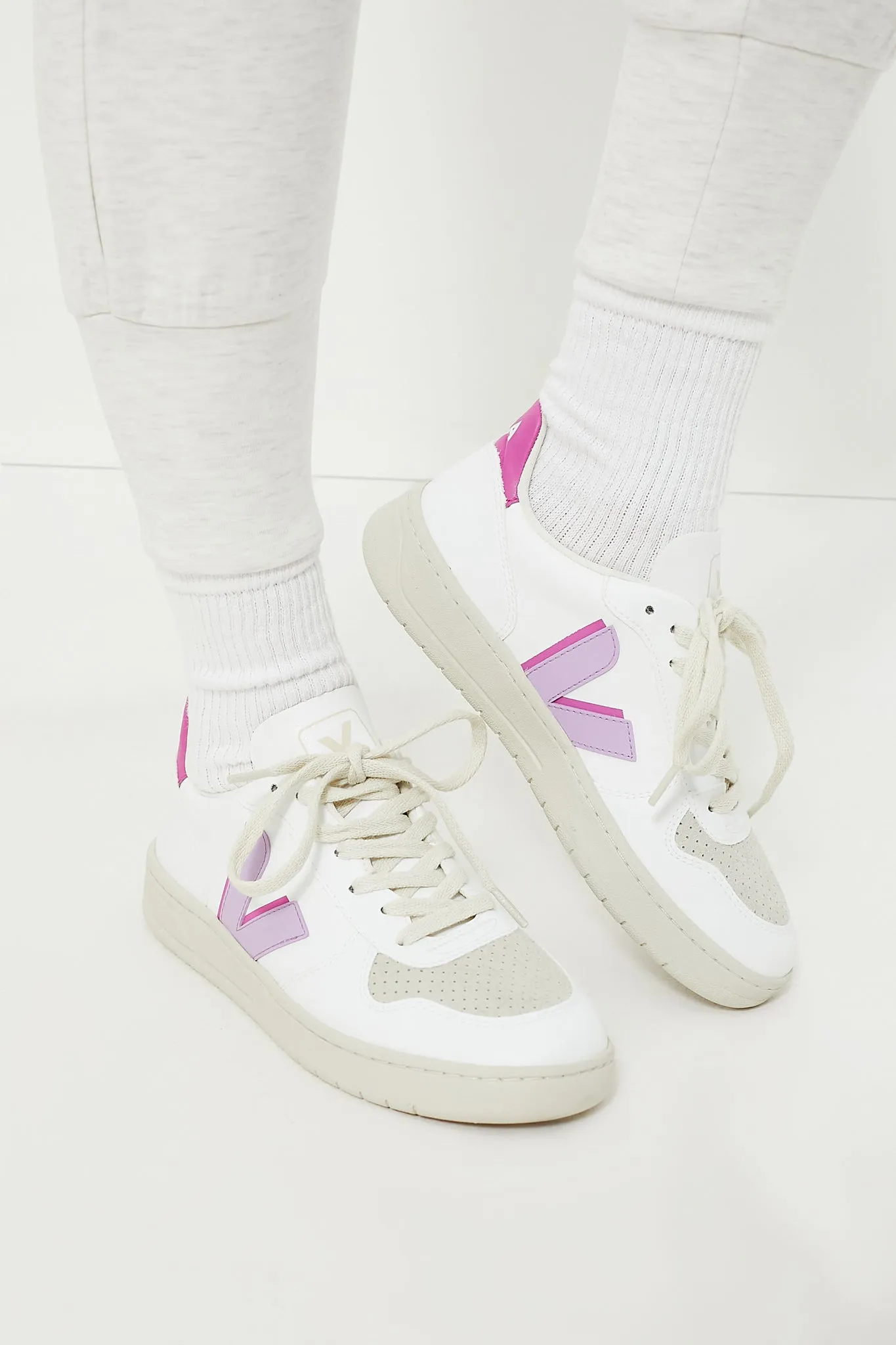 White Orchid Ultraviolet V-10 Sneakers