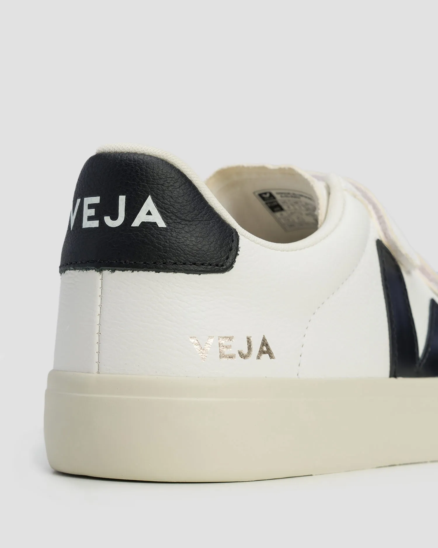 Women's shoes Veja Recife white RC0502790-extrawhiteblack