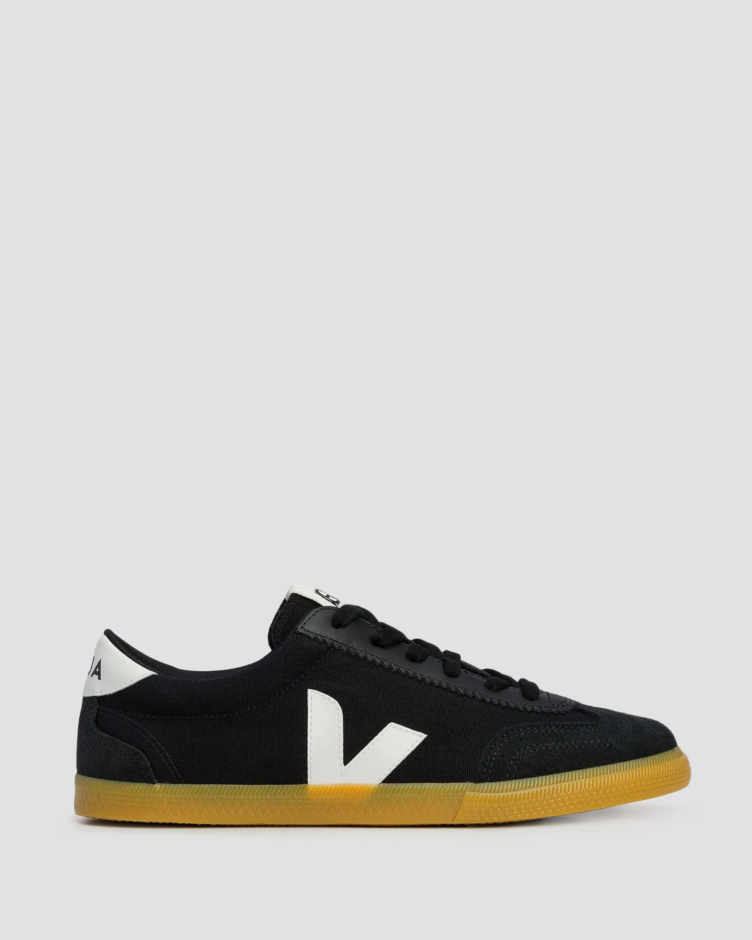 Women's shoes Veja Volley black VO0103529-blackwhitenatural