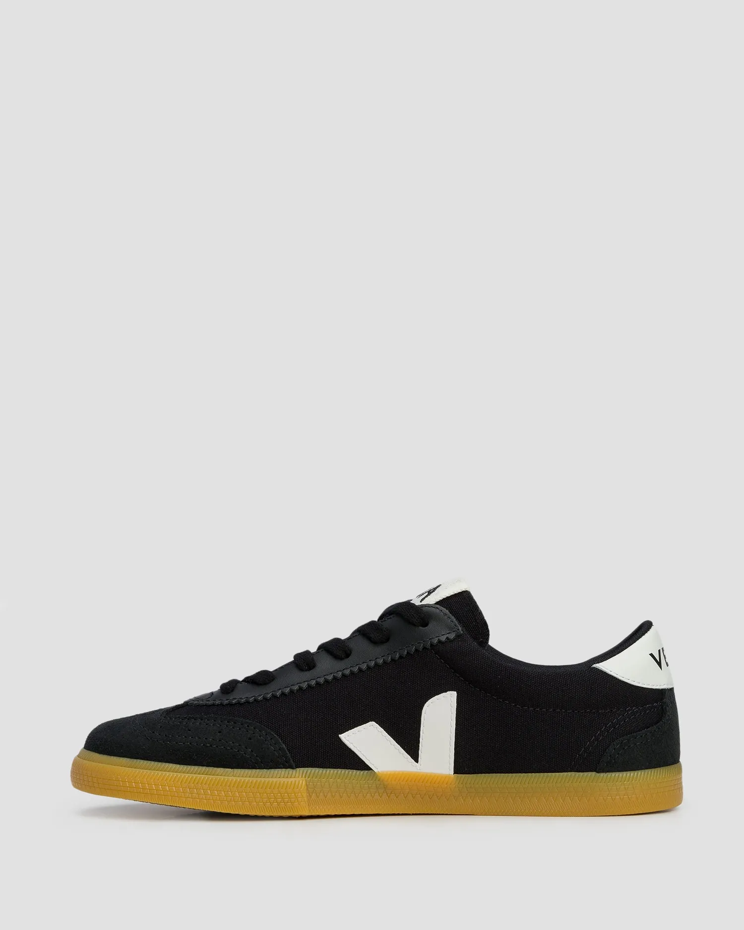 Women's shoes Veja Volley black VO0103529-blackwhitenatural