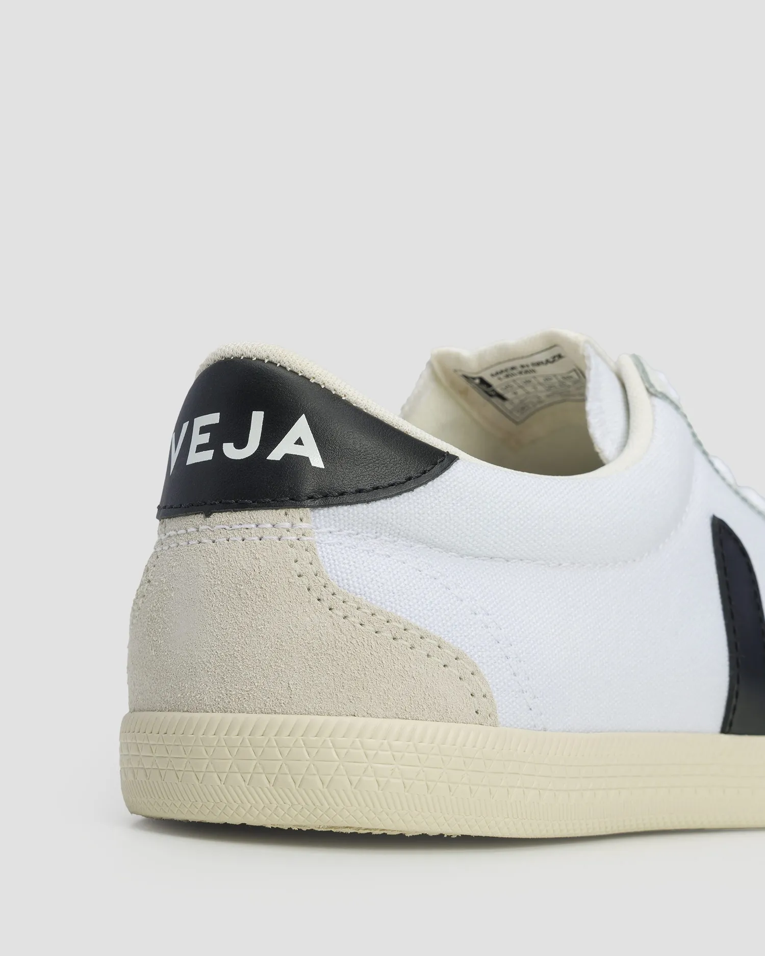 Women's shoes Veja Volley white VO0103524-whiteblack