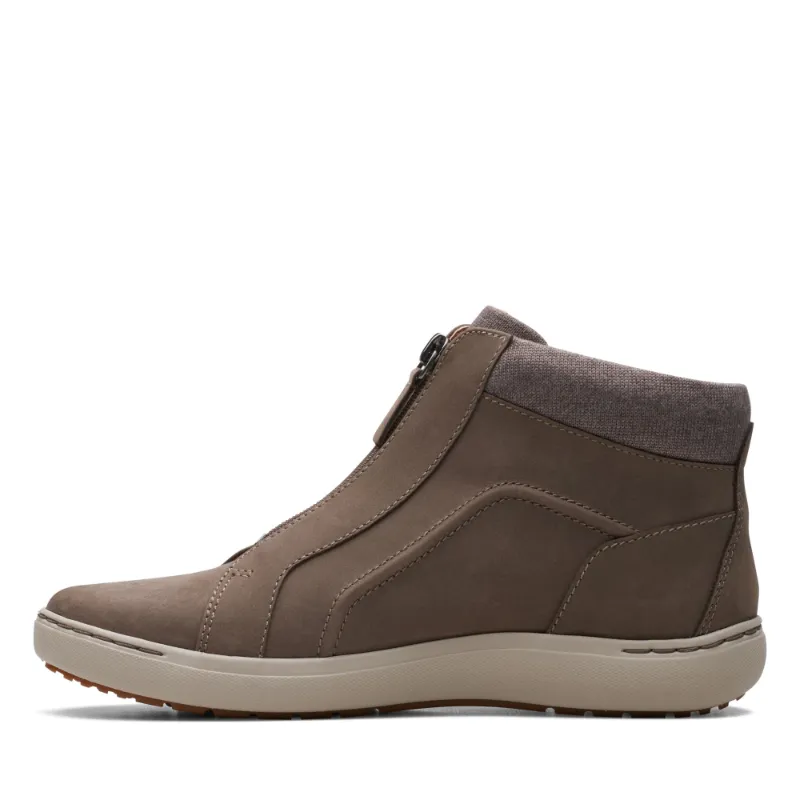 Women’s Clarks Nalle Lo Waterproof – Taupe
