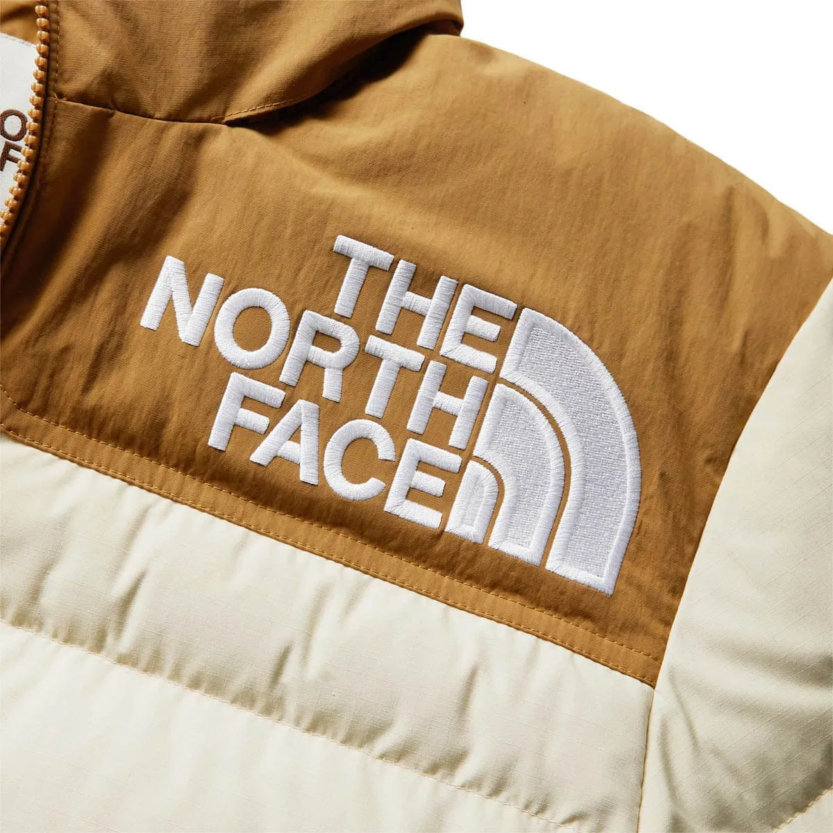 WOMEN'S 90 LOW-FI HI-TEK NUPTSE JACKET GRAVEL/UTILITY BROWN | Bodega