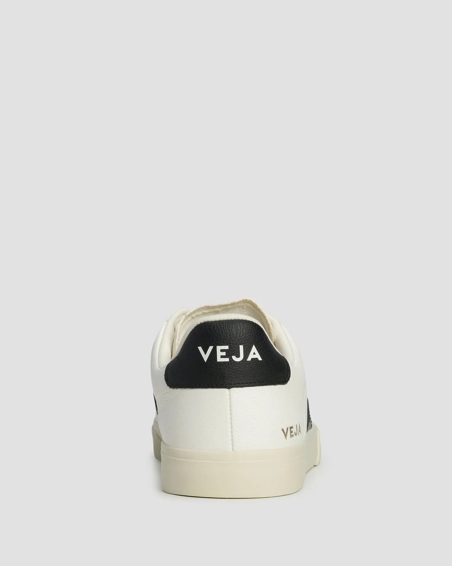 Women’s shoes Veja Campo women's white CP0501537d-extrawhiteblack